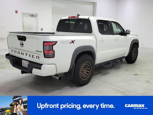 White 2023 Nissan Frontier PRO-X
