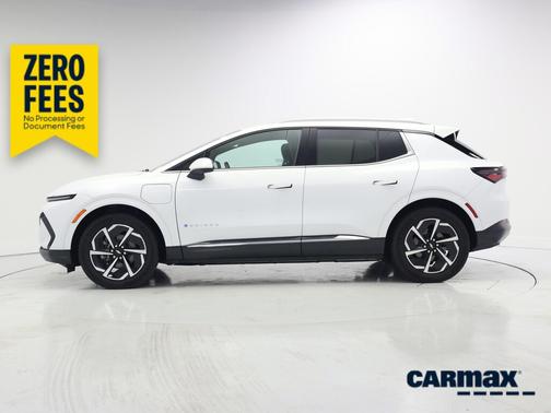 White 2024 Chevrolet Equinox EV 2LT