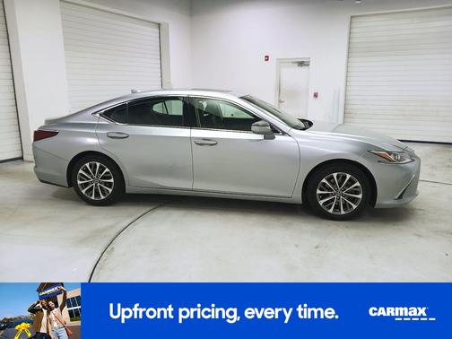 Silver 2023 Lexus ES 350