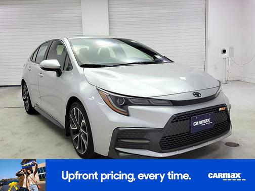 Silver 2022 Toyota Corolla SE
