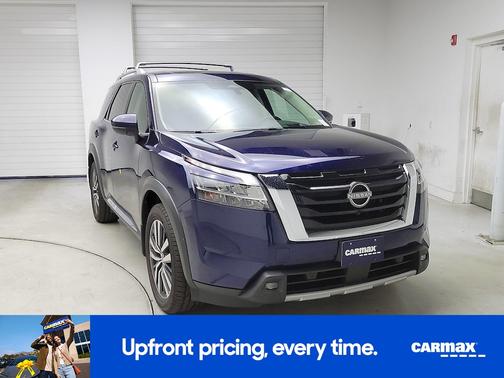 2022 Nissan Pathfinder Platinum