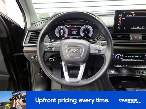 Black 2024 Audi Q5 S-Line Premium