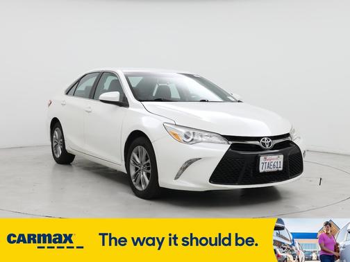 2016 Toyota Camry SE