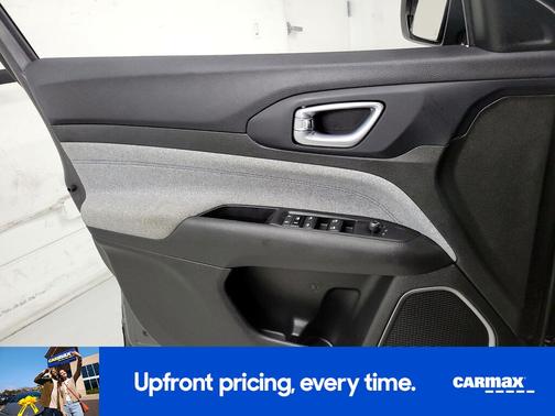 Gray 2022 Jeep Compass Latitude