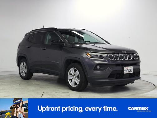 Gray 2022 Jeep Compass Latitude
