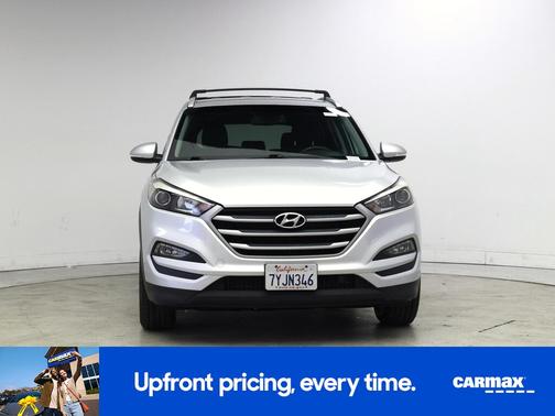 2017 Hyundai TUCSON SE Plus