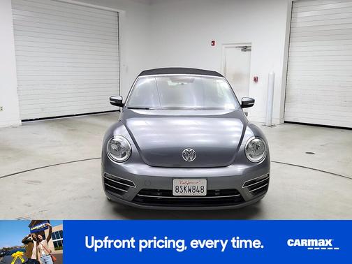 2018 Volkswagen Beetle SE