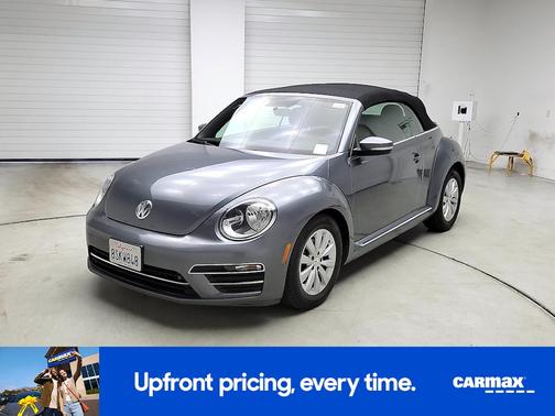 2018 Volkswagen Beetle SE