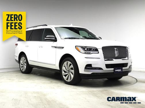 Pearl 2024 Lincoln Navigator Premiere