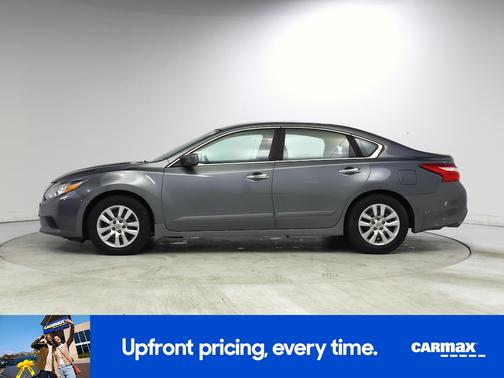 Gray 2017 Nissan Altima S