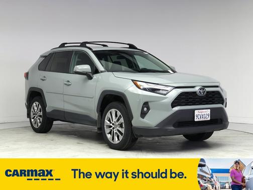 2022 Toyota RAV4 XLE Premium