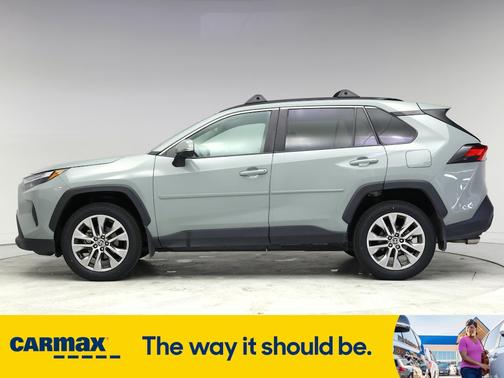 2022 Toyota RAV4 XLE Premium