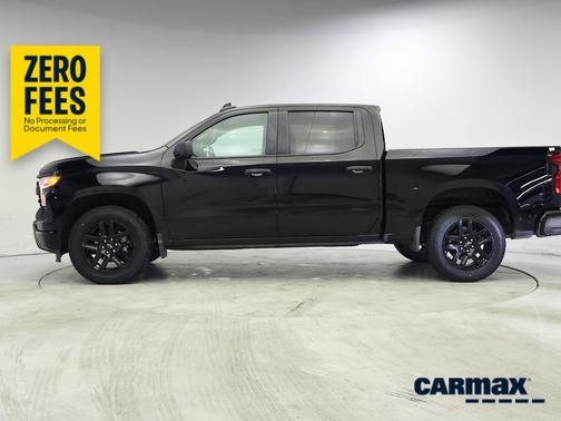 Black 2022 Chevrolet Silverado 1500 Custom