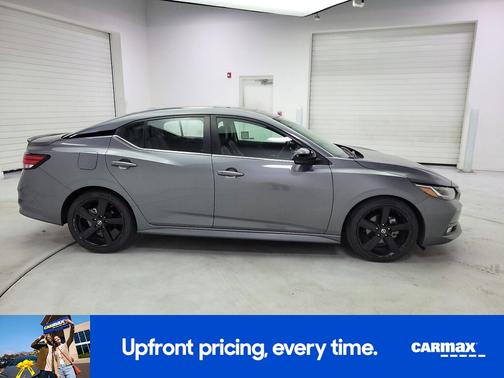 Gray 2022 Nissan Sentra SR