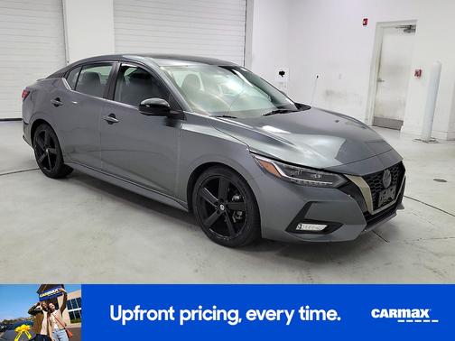 Gray 2022 Nissan Sentra SR
