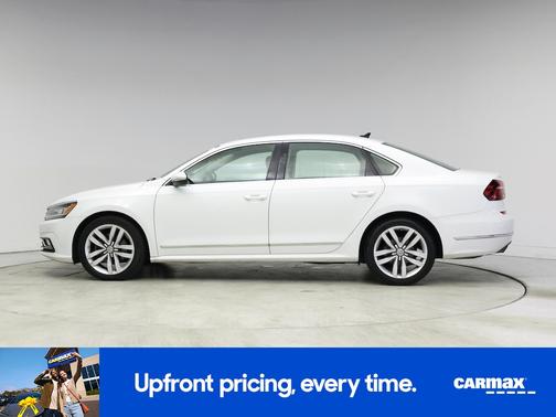 2017 Volkswagen Passat SE