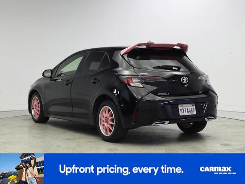 Black 2019 Toyota Corolla Hatchback SE