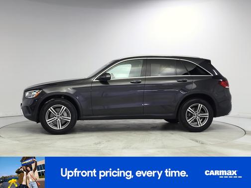 Gray 2022 Mercedes-Benz GLC 300