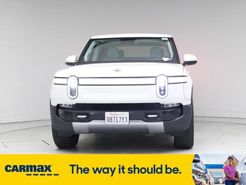 2024 Rivian R1T Adventure Dual-Motor Large