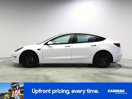 White 2020 Tesla Model 3 Standard Range Plus