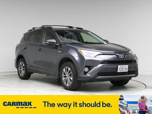 2017 Toyota RAV4 Hybrid XLE