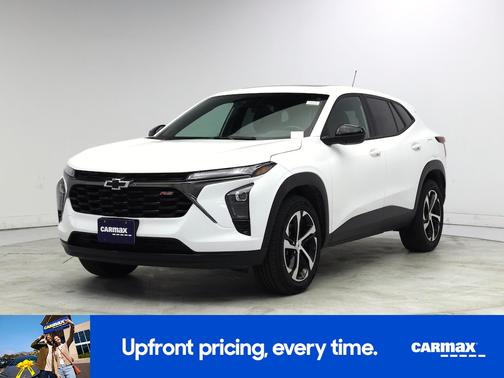 White 2024 Chevrolet Trax 1RS