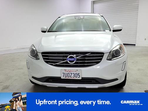 White 2015 Volvo XC60 T5 Platinum
