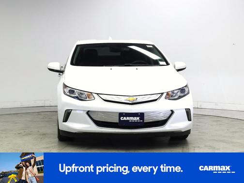 White 2017 Chevrolet Volt LT
