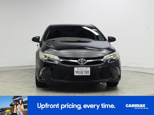 Blue 2017 Toyota Camry SE