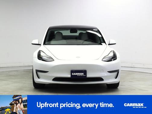 White 2023 Tesla Model 3