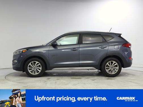 Gray 2017 Hyundai TUCSON SE