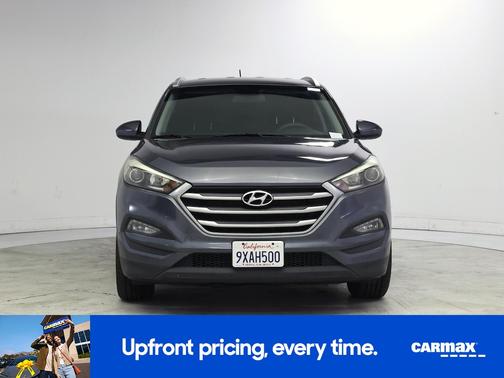 Gray 2017 Hyundai TUCSON SE