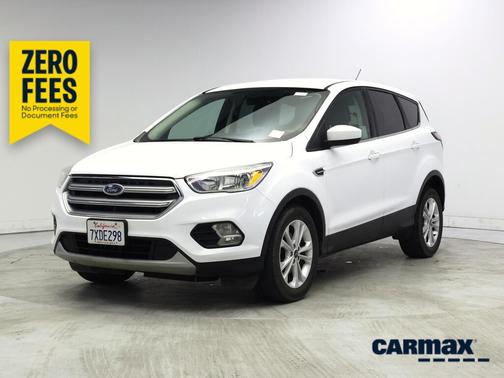 White 2017 Ford Escape SE