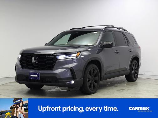 Gray 2025 Honda Pilot Black Edition