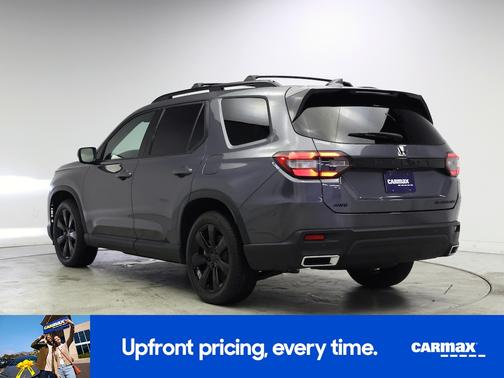 Gray 2025 Honda Pilot Black Edition