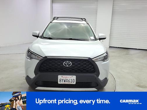 White 2022 Toyota Corolla Cross LE