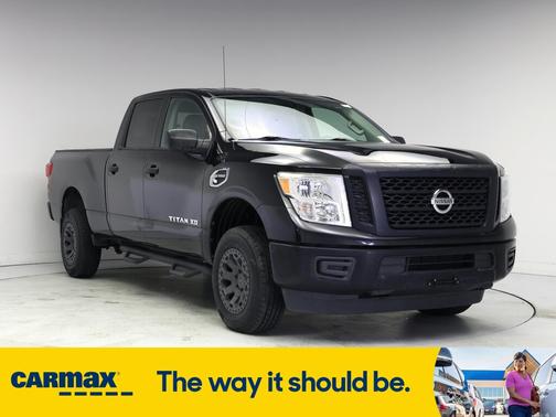 2017 Nissan Titan XD S