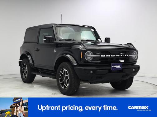 Black 2023 Ford Bronco Outer Banks