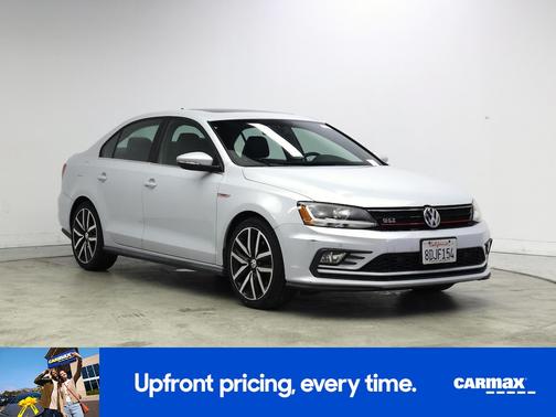 Pearl 2018 Volkswagen Jetta GLI