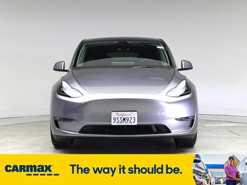 2025 Tesla Model Y Performance