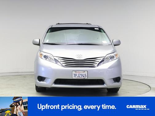 2015 Toyota Sienna LE