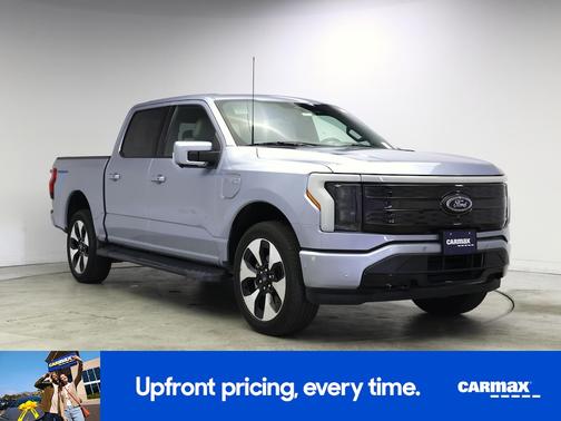2022 Ford F-150 Lightning Platinum