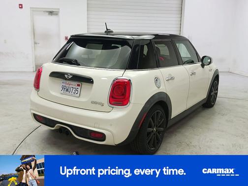 White 2015 MINI Hardtop S