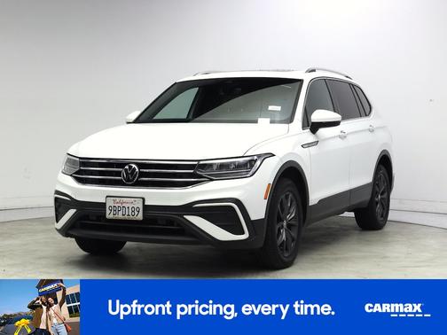 White 2022 Volkswagen Tiguan SE