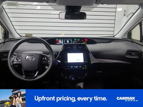2022 Toyota Prius LE