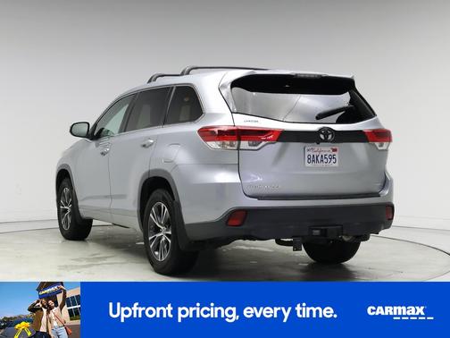2017 Toyota Highlander LE
