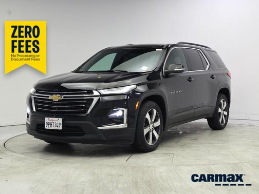Black 2022 Chevrolet Traverse LT Leather