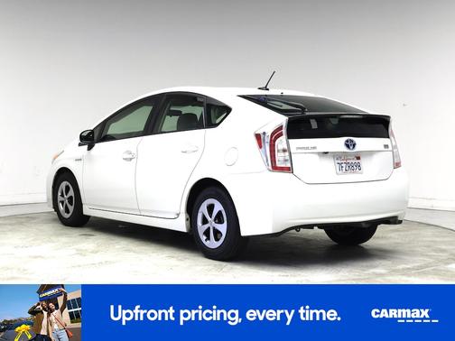 White 2014 Toyota Prius Three