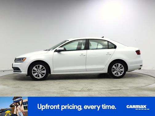 White 2016 Volkswagen Jetta SE