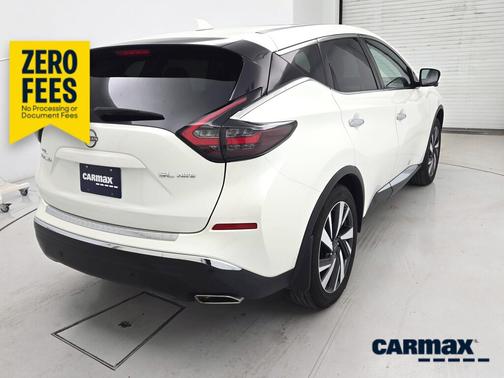 White 2024 Nissan Murano SL